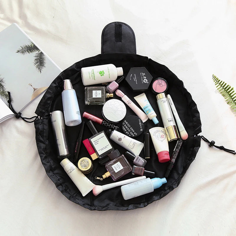 "A Bolsa de Cosméticos Mágica Que Vai Acabar com a Sua Bagunça e Transformar Sua Rotina!"