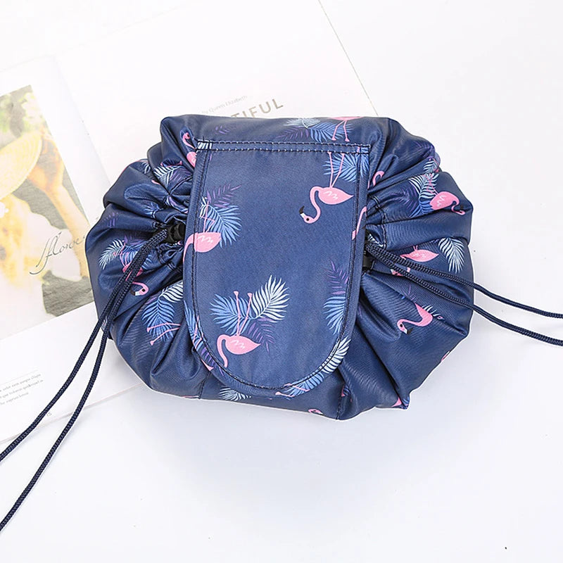 "A Bolsa de Cosméticos Mágica Que Vai Acabar com a Sua Bagunça e Transformar Sua Rotina!"